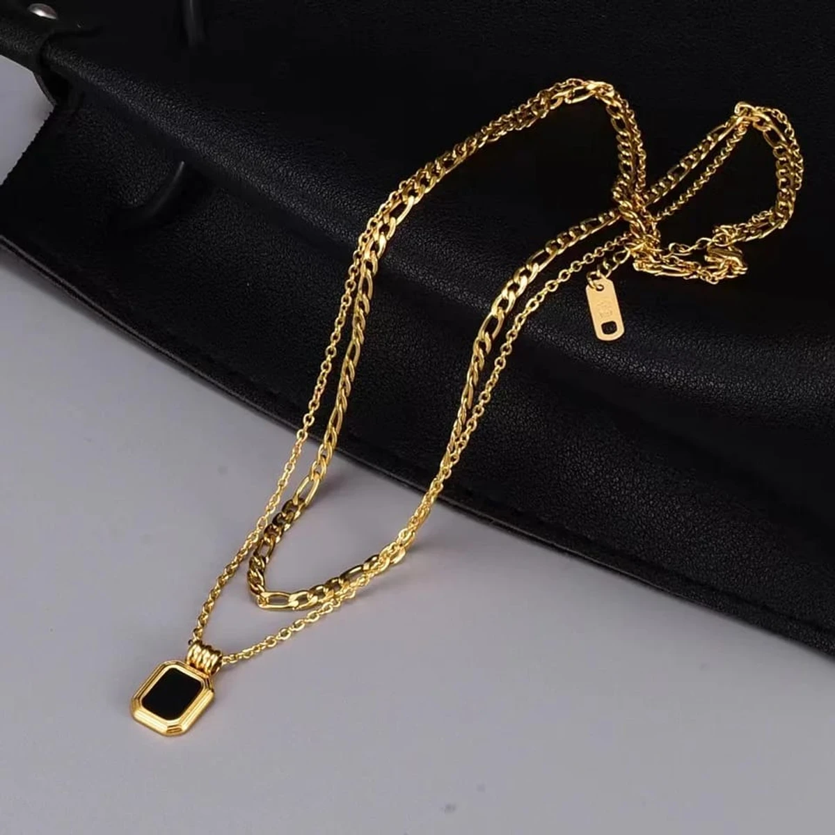 Fashion Black Square Pendant Necklace Gold Plating Double Layer Square Pendant Necklace Chains Stainless Steel Necklace For Women Girls Jewelry